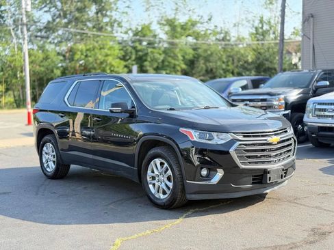 Used 2019 Chevrolet Traverse LT w/ LPO, Floor Liner Package AWD/4WD image 29