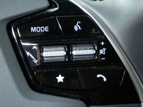 Certified 2023 Kia Niro EX Touring FWD image 29