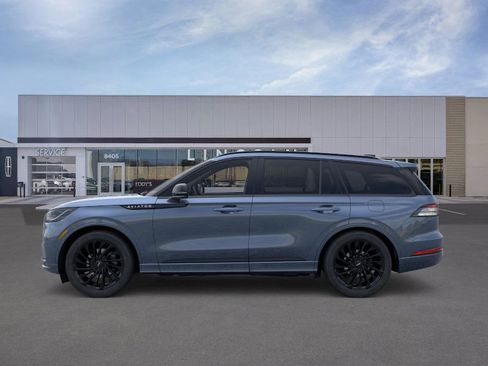 New 2026 Lincoln Aviator Reserve image 3