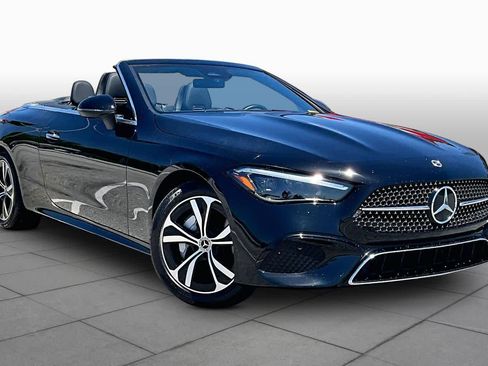 Certified 2025 Mercedes-Benz CLE 300 4MATIC Cabriolet image 3