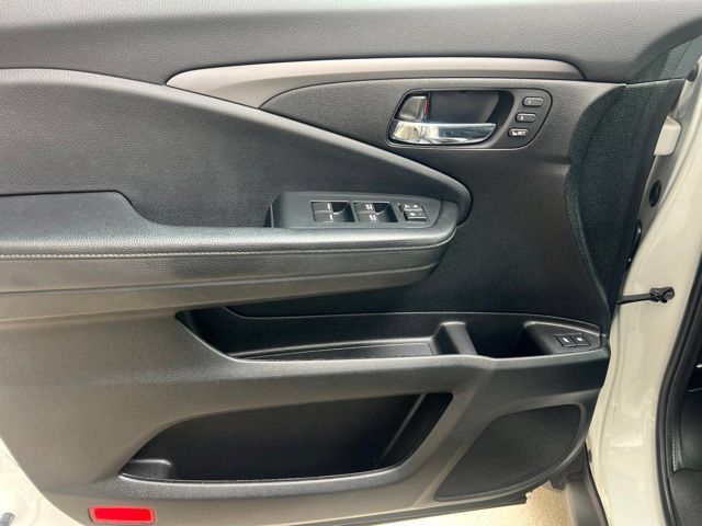 Certified 2021 Honda Pilot Special Edition image 7