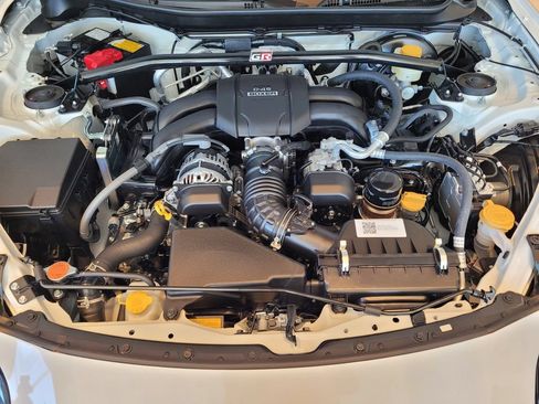 New 2026 Toyota GR86 RWD image 10