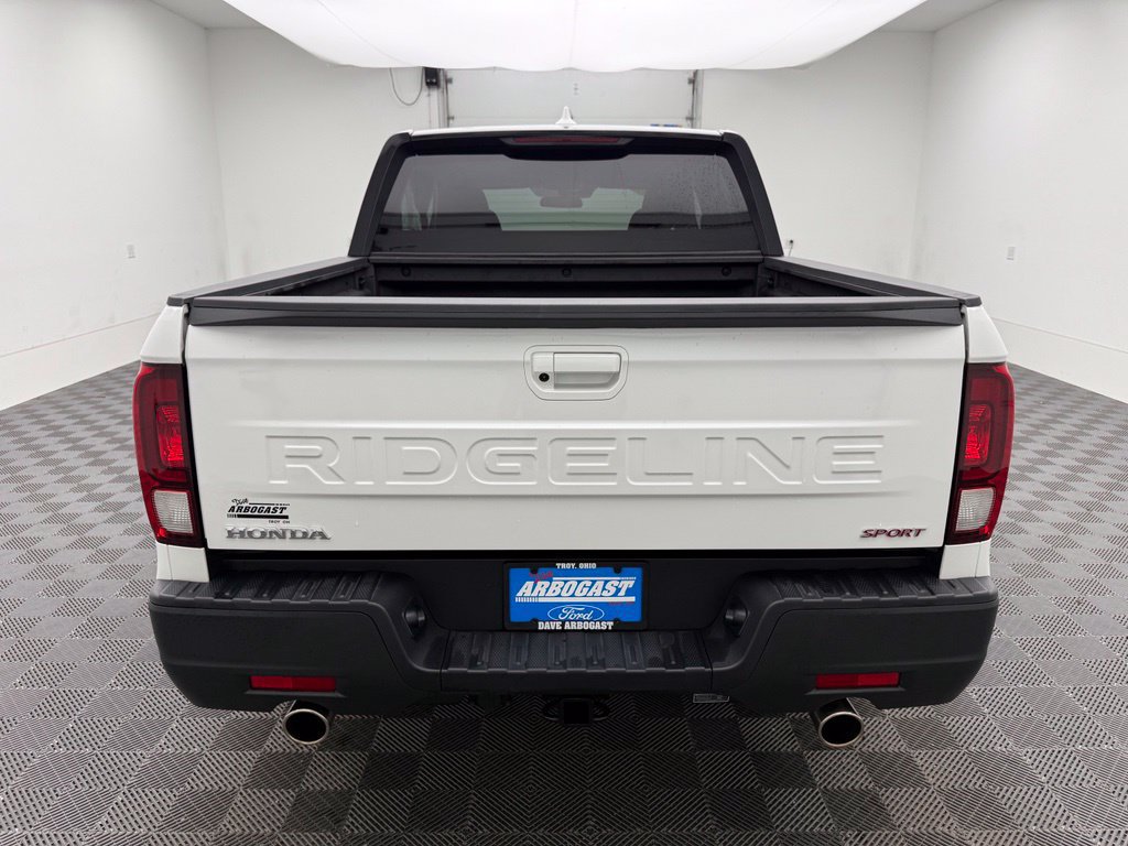 Used 2025 Honda Ridgeline Sport+ image 9