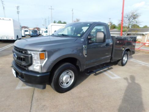 Used 2022 Ford F250 XL image 1