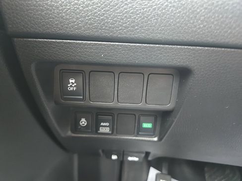 Used 2018 Nissan Rogue Sport SV w/ SV All-Weather Package image 14