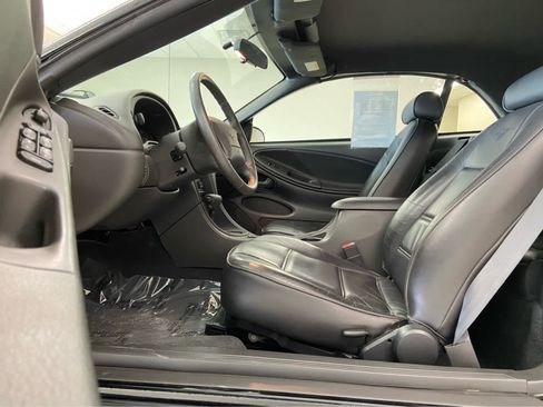 Used 2002 Ford Mustang Deluxe image 11