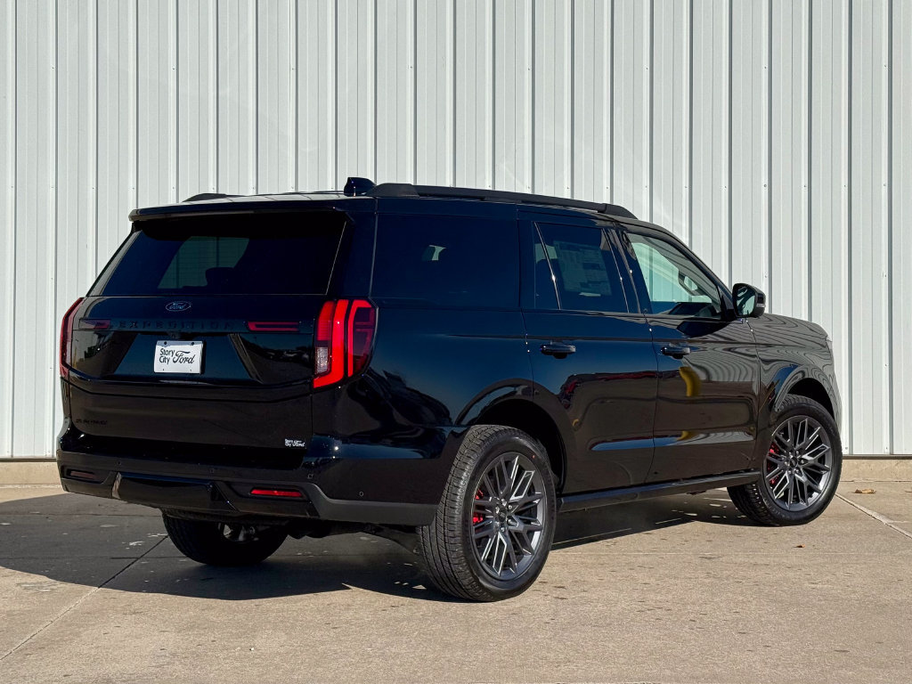 New 2025 Ford Expedition Platinum w/ Stealth Performance Package AWD/4WD image 5
