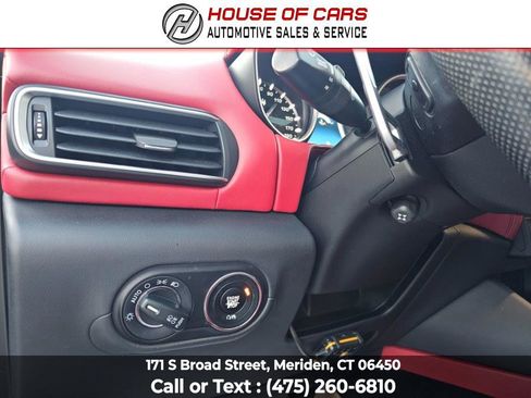 Used 2018 Maserati Levante GranSport image 31