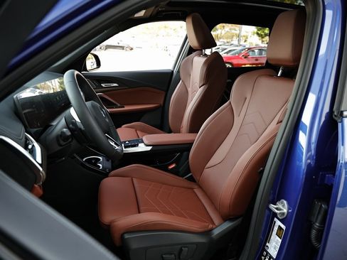 New 2026 BMW X1 xDrive28i w/ Technology Package image 32