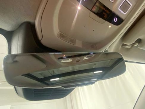 Used 2026 Volvo XC40 B5 Plus AWD/4WD image 26
