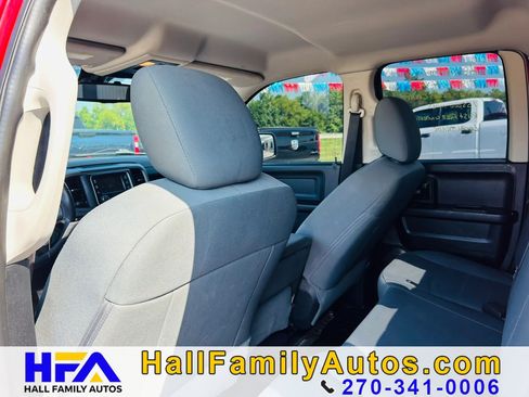 Used 2016 RAM 1500 Express AWD/4WD image 16