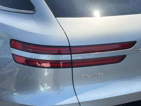 New 2026 Genesis GV70 2.5T Sport Prestige AWD/4WD image 27