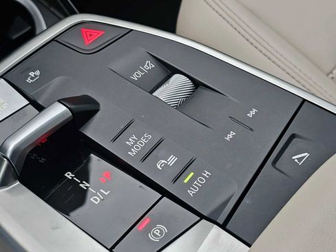 Used 2025 BMW X1 xDrive28i w/ Convenience Package image 36