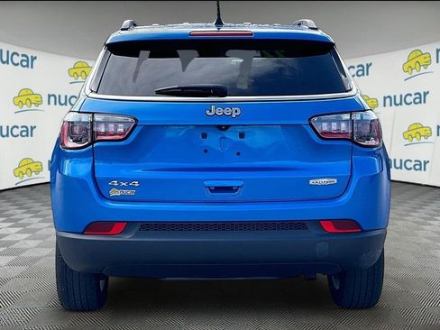 Used 2022 Jeep Compass Latitude w/ Convenience Group AWD/4WD image 5