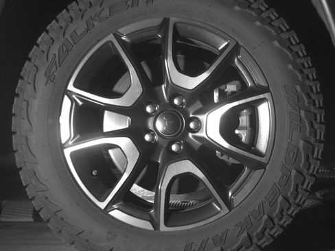 Used 2025 Jeep Compass Trailhawk AWD/4WD image 13