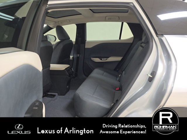 Used 2023 Lexus RZ 450e Premium w/ Technology Package AWD/4WD image 7