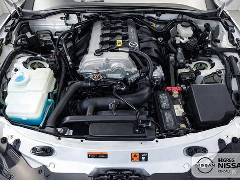 Used 2018 MAZDA MX-5 Miata Grand Touring RWD image 13