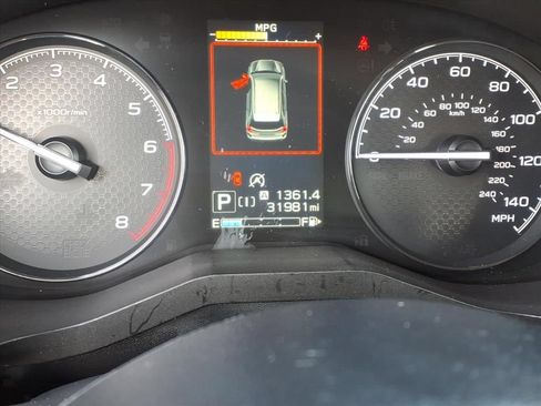 Used 2023 Subaru Forester AWD/4WD image 29