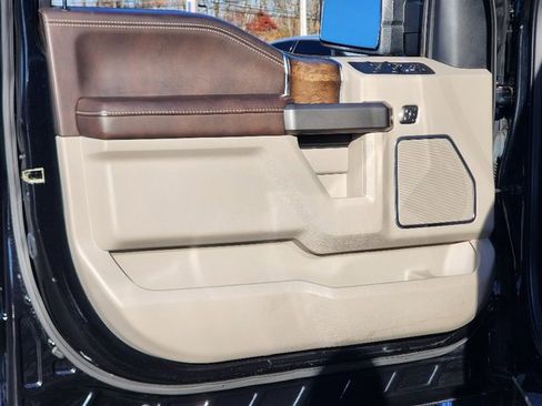 Used 2020 Ford F150 Limited w/ Trailer Tow Package image 19