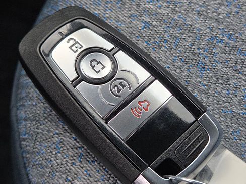 New 2025 Ford Maverick XLT w/ XLT Luxury Package image 22