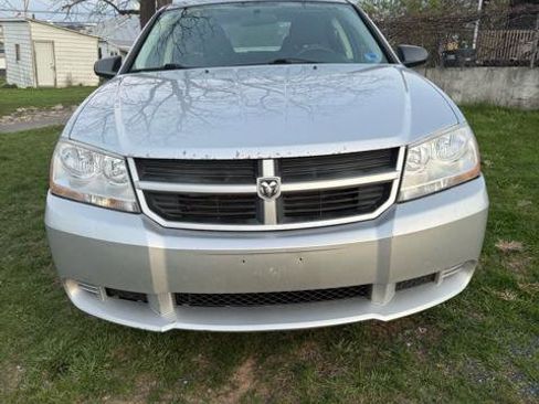 Used 2010 Dodge Avenger SXT image 2