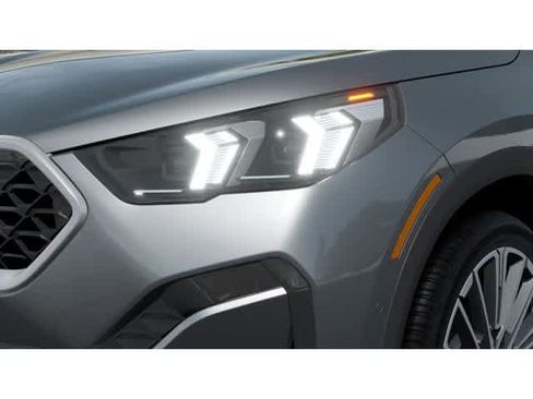 New 2026 BMW X2 xDrive28i w/ Convenience Package AWD/4WD image 6