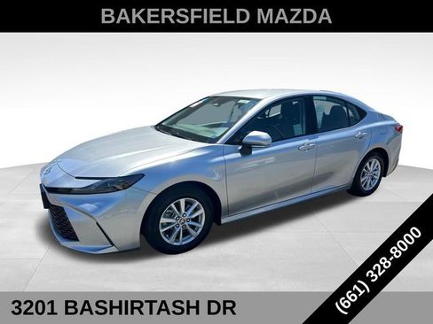 Used 2025 Toyota Camry LE FWD image 1
