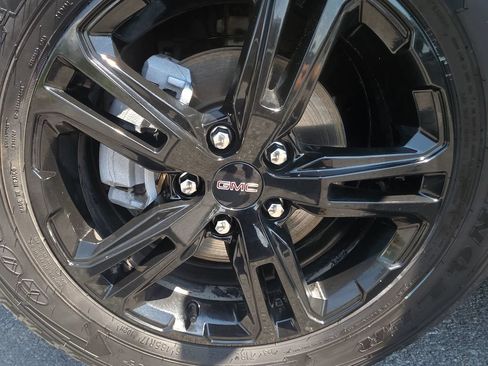 Certified 2023 GMC Terrain AT4 AWD/4WD image 27