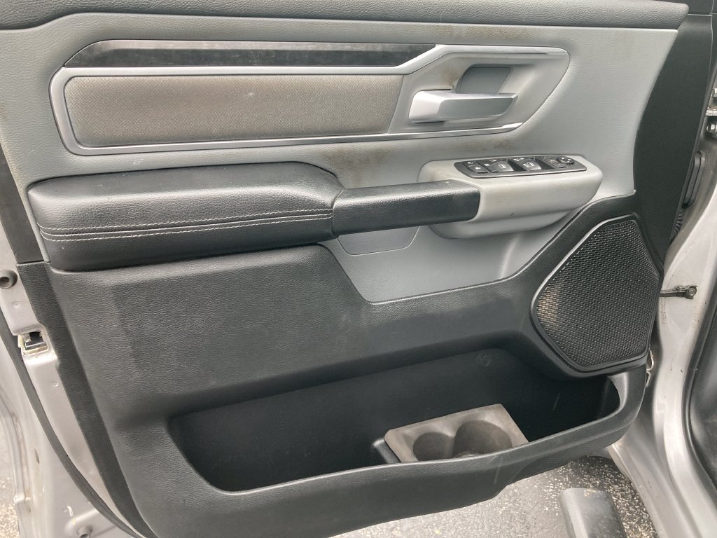 Used 2019 RAM 1500 Big Horn AWD/4WD image 13