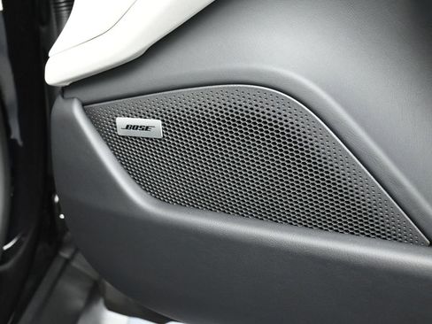 New 2026 Porsche Taycan Turbo image 31