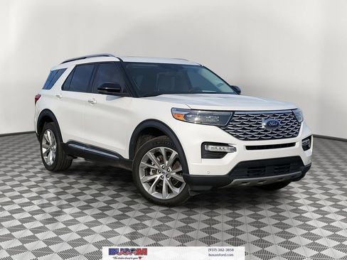 Certified 2022 Ford Explorer Platinum w/ Equipment Group 601A AWD/4WD image 1