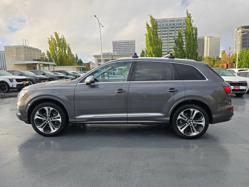 Used 2023 Audi Q7 3.0T Premium Plus w/ Premium Plus Package AWD/4WD image 7