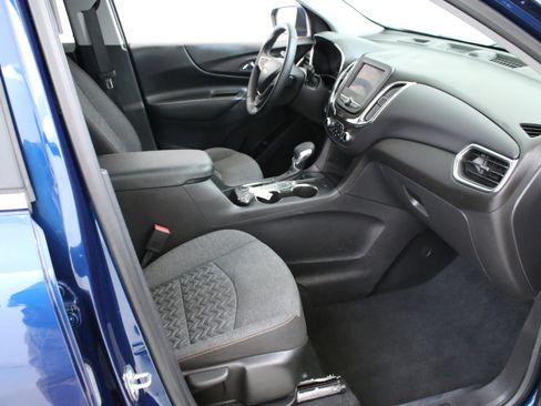 Used 2023 Chevrolet Equinox LT FWD image 29