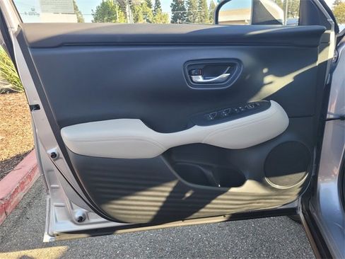 New 2026 Honda HR-V LX image 7