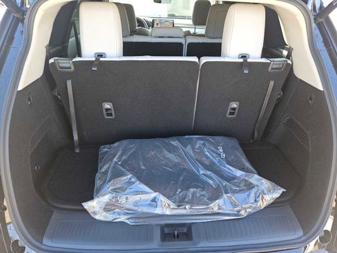 New 2026 INFINITI QX60 Luxe w/ Cargo Package image 29