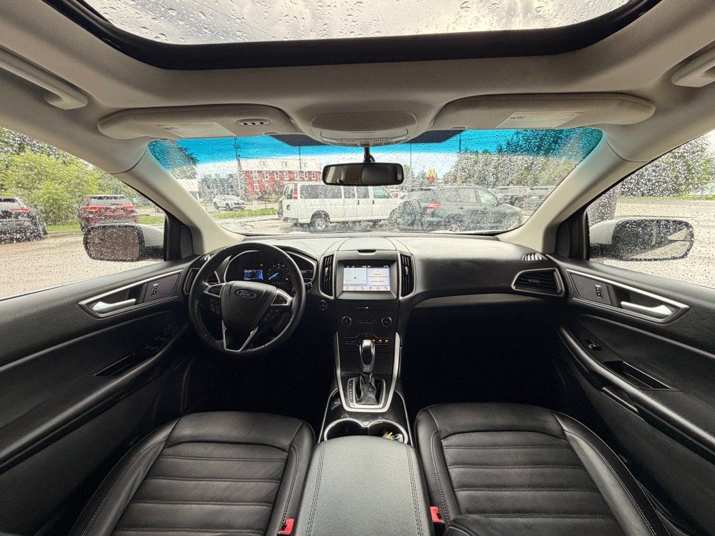 Used 2016 Ford Edge SEL w/ Canadian Touring Package AWD/4WD image 18