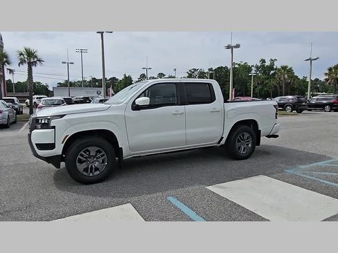 New 2026 Nissan Frontier SV RWD image 23