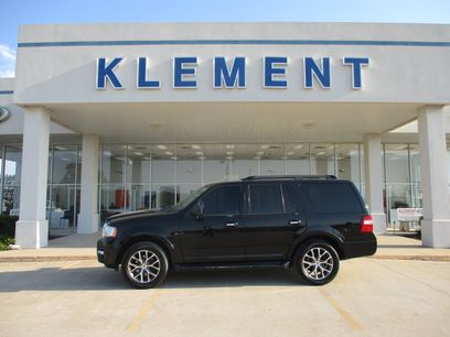 Used 2016 Ford Expedition XLT w/ Equipment Group 202A