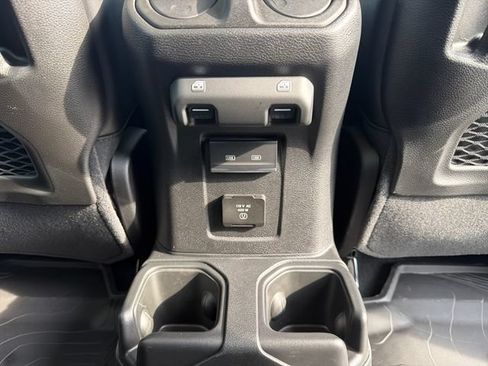 New 2026 Jeep Gladiator Rubicon AWD/4WD image 35