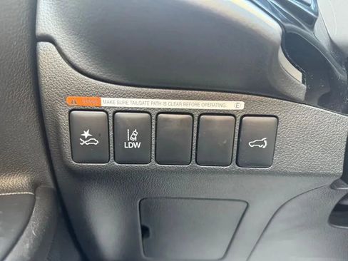Used 2020 Mitsubishi Outlander SEL FWD image 22
