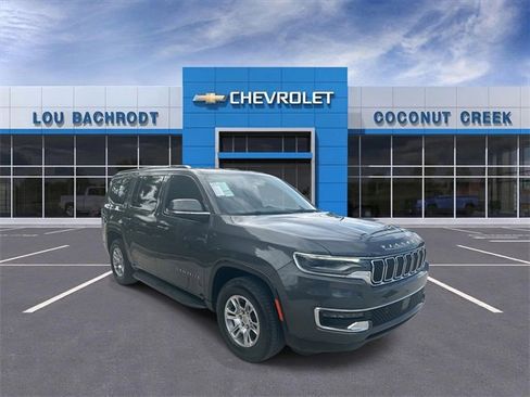 Used 2022 Jeep Wagoneer Series I image 1