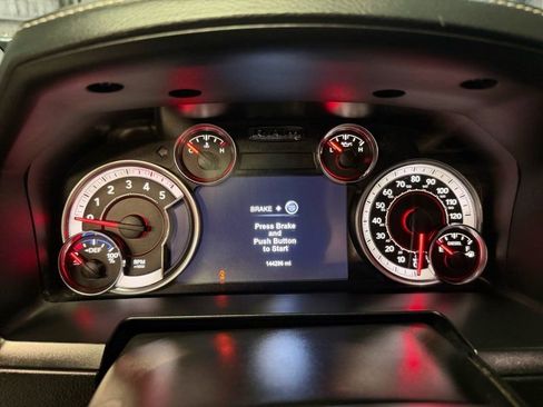 Used 2018 RAM 2500 Laramie AWD/4WD image 15