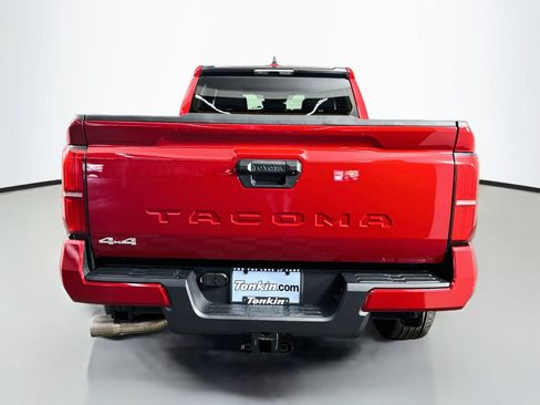 Certified 2026 Toyota Tacoma SR5 AWD/4WD image 6