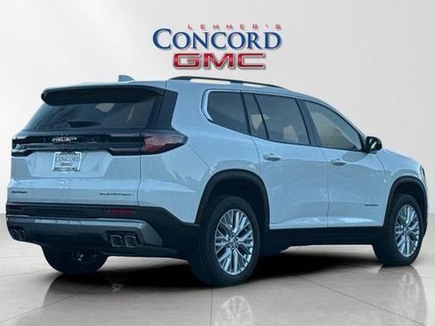 Used 2026 GMC Acadia Elevation w/ Elevation Premium Package FWD image 4