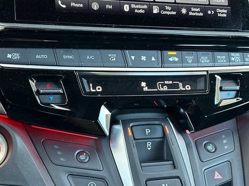 Used 2025 Honda Odyssey Sport-L image 23