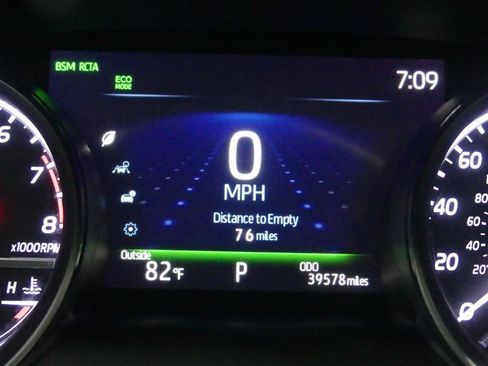 Used 2023 Toyota Camry SE w/ Cold Weather Package AWD/4WD image 33