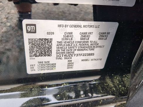 New 2026 GMC Sierra 2500 AT4X w/ LPO, Black Badging Package image 32