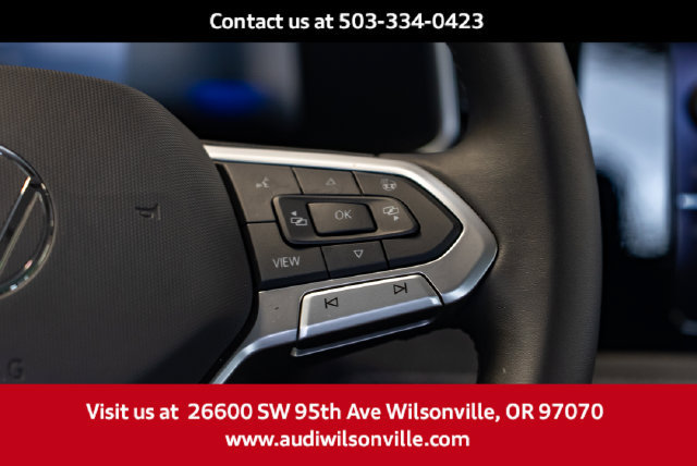 Used 2025 Volkswagen Taos SE AWD/4WD image 16