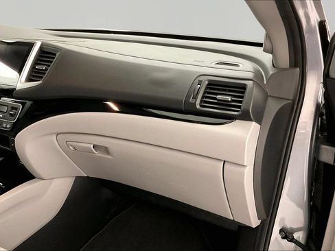 Used 2020 Honda Ridgeline RTL-E image 23