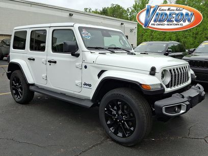 Certified 2025 Jeep Wrangler Sahara